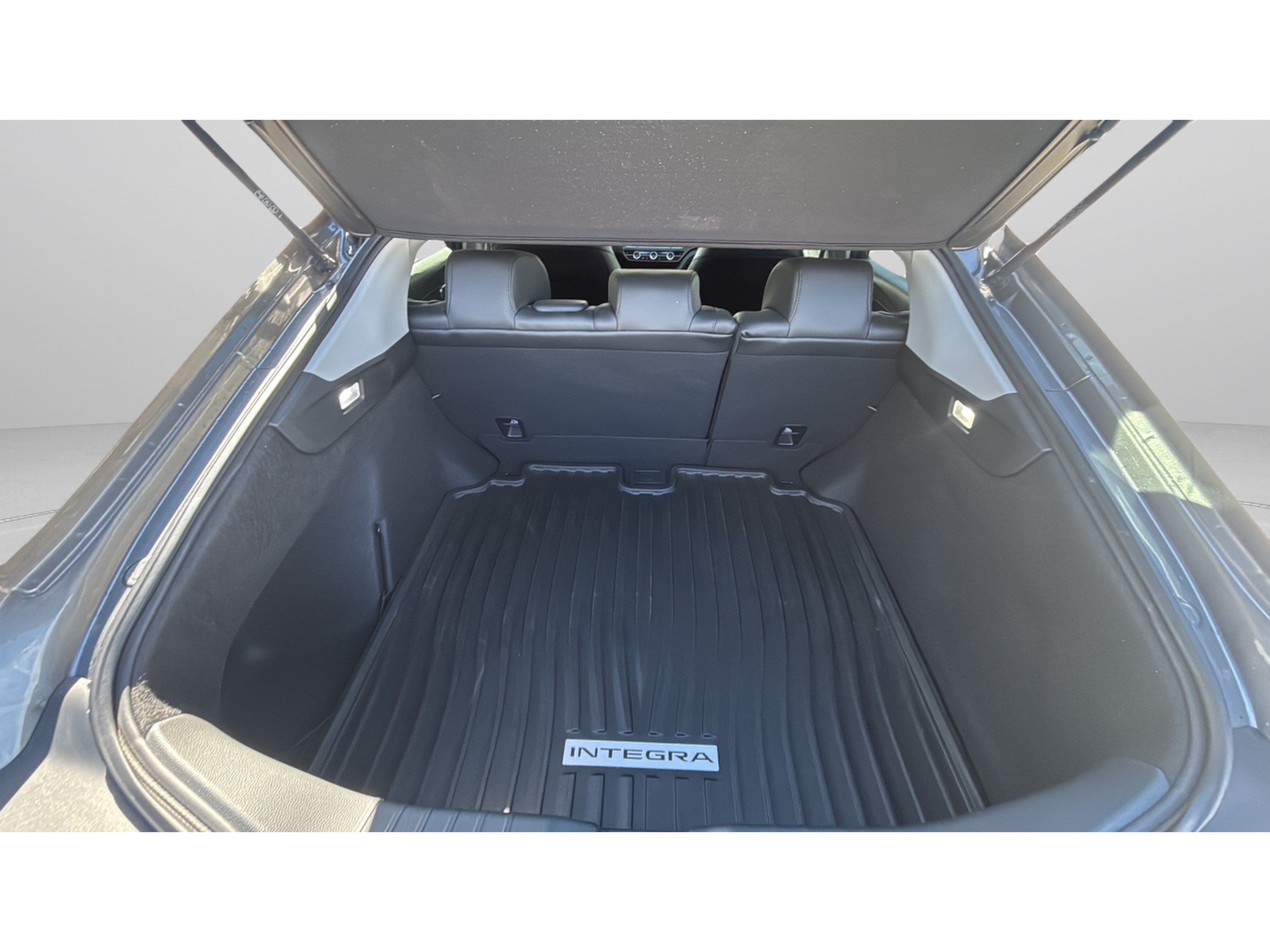 Used 2024 Acura Integra FWD image 16