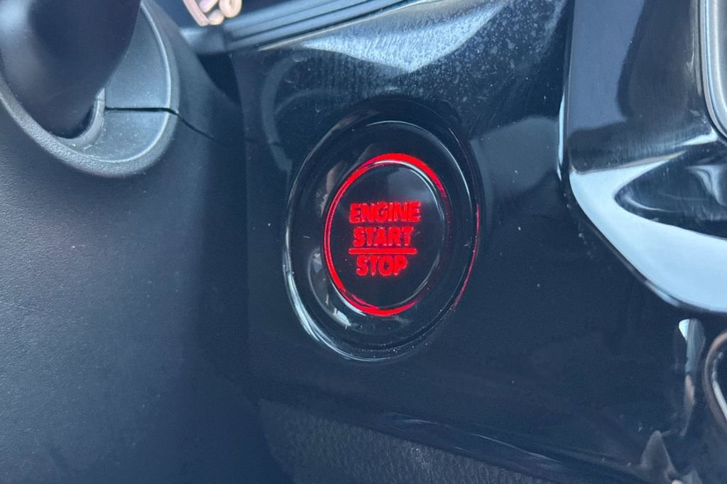 Certified 2022 Honda Civic EX image 25