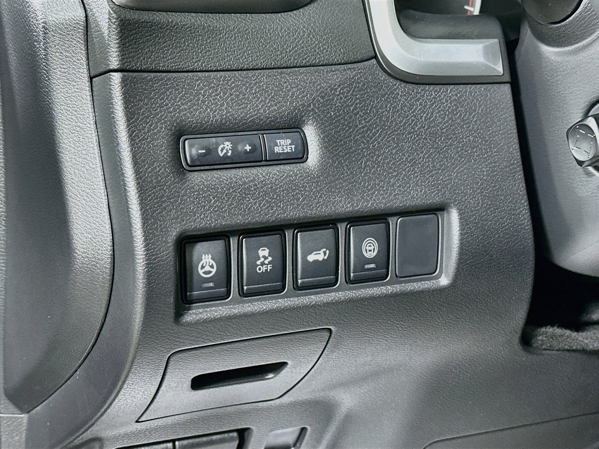 Used 2023 Nissan Murano Platinum AWD/4WD image 10