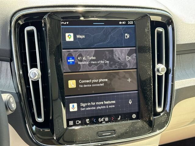 New 2024 Volvo XC40 B5 Plus w/ Protection Package Premier AWD/4WD image 13