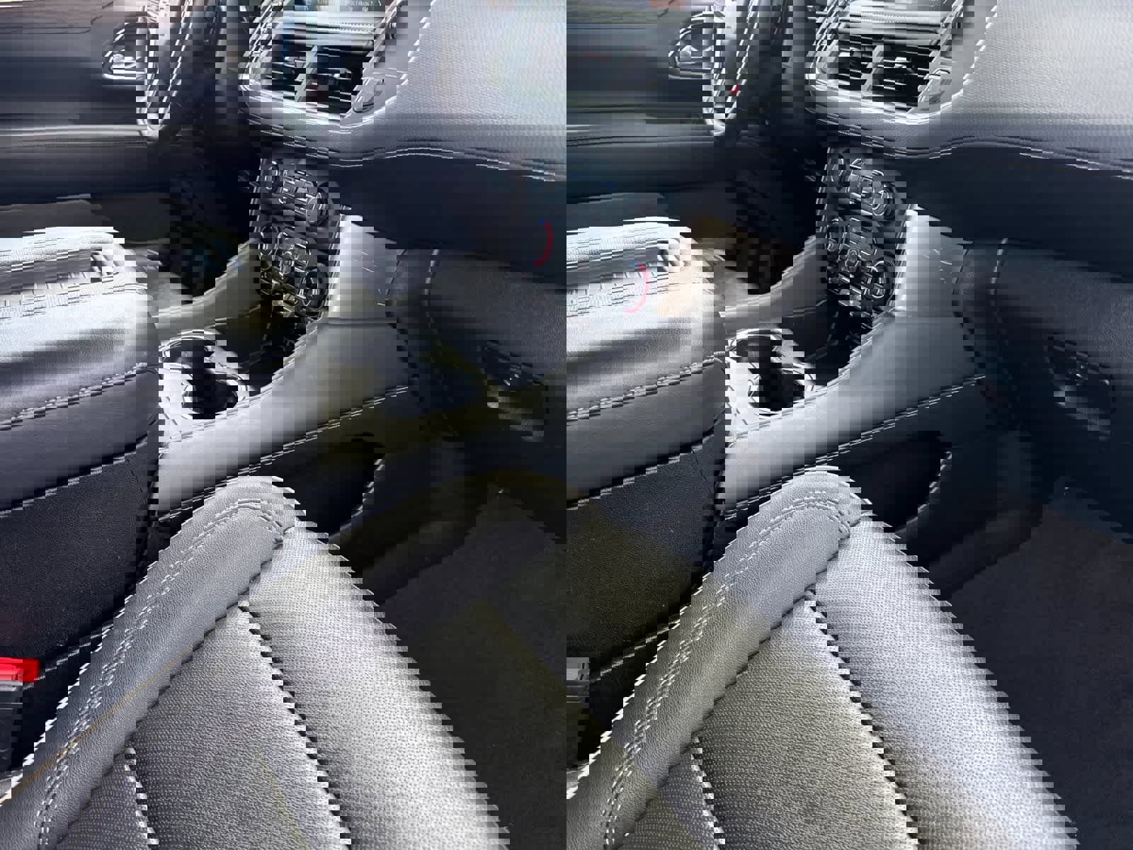 Used 2024 Chevrolet Tahoe Premier image 17