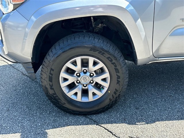 Used 2019 Toyota Tacoma SR5 image 11