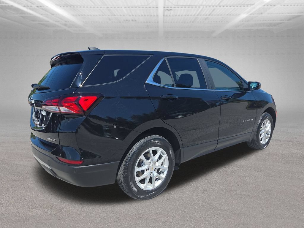 Used 2023 Chevrolet Equinox LT AWD/4WD image 6