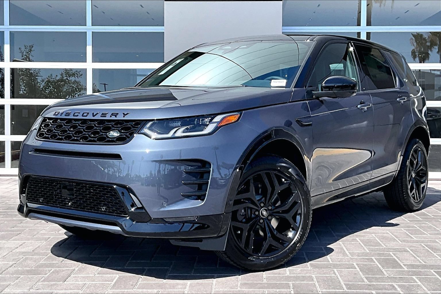 New 2026 Land Rover Discovery Sport Landmark AWD/4WD image 1