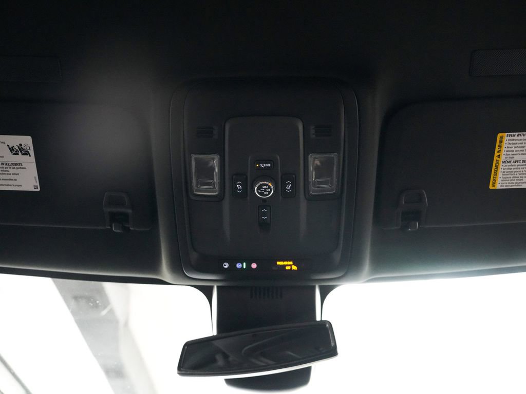 Used 2025 GMC Yukon XL Elevation w/ LPO, Elevation Black Package AWD/4WD image 40