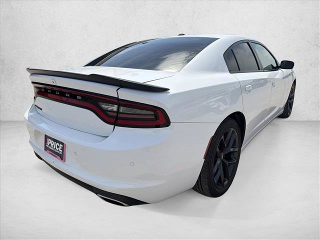 Used 2019 Dodge Charger SXT w/ Plus Group RWD image 5