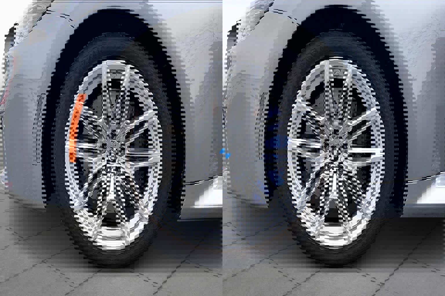 Used 2025 BMW M2 w/ Lighting Package image 10