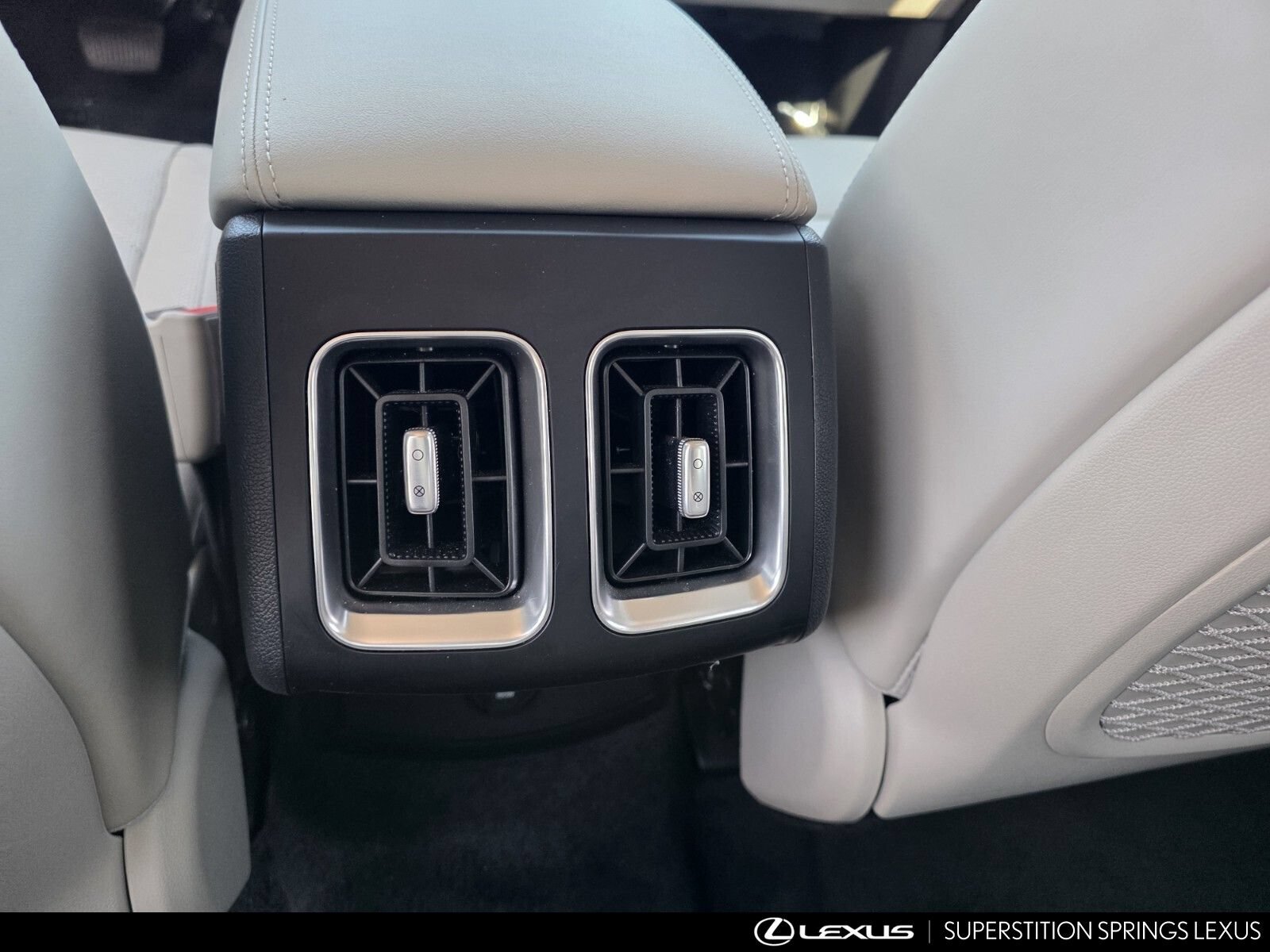 Used 2025 Kia Sorento S w/ Panoramic Sunroof Package AWD/4WD image 28