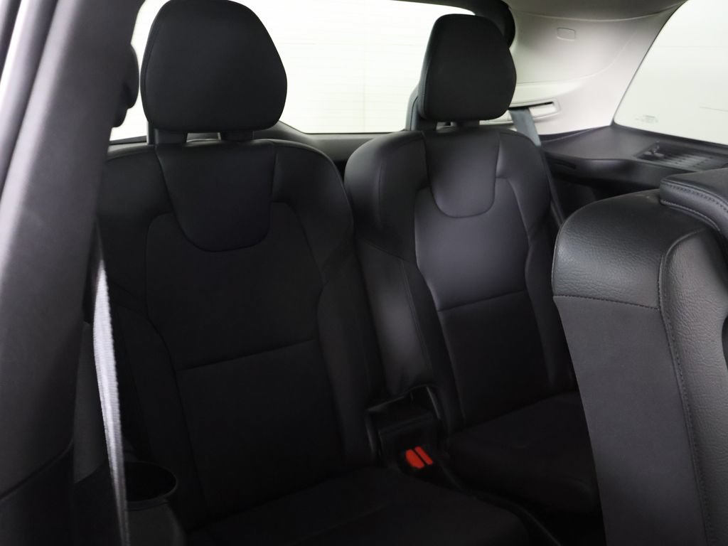 Used 2023 Volvo XC90 B6 Core w/ Climate Package AWD/4WD image 35