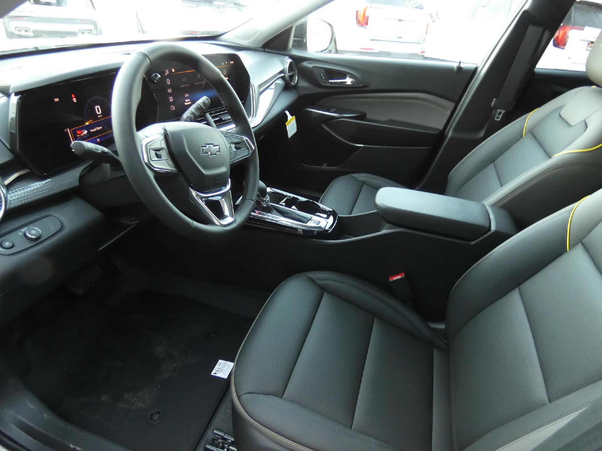 New 2026 Chevrolet Trax ACTIV w/ Sunroof Package image 12