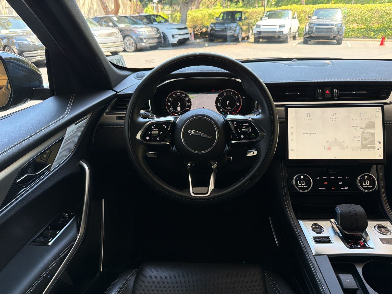 Used 2026 Jaguar F-PACE R-Dynamic S AWD/4WD image 29