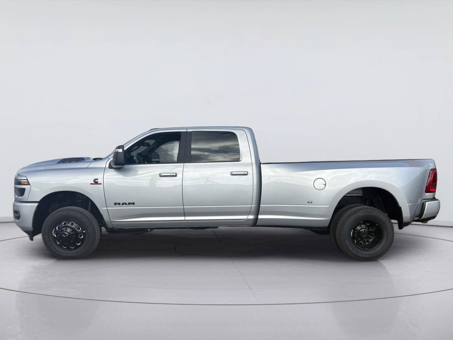 New 2026 RAM 3500 Laramie w/ Night Edition AWD/4WD image 2