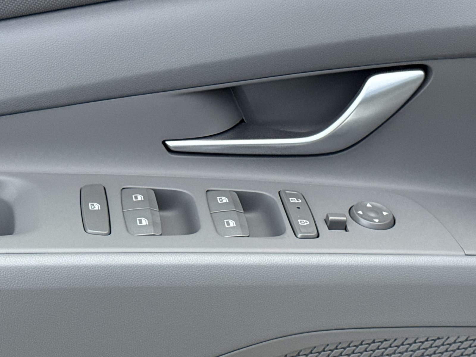 New 2026 Hyundai Elantra SEL Sport Premium FWD image 15