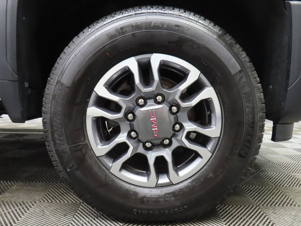 Used 2025 GMC Sierra 2500 SLE w/ SLE Convenience Package AWD/4WD image 13