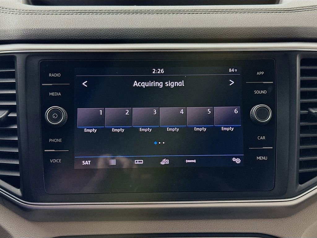 Used 2018 Volkswagen Atlas SE FWD image 17