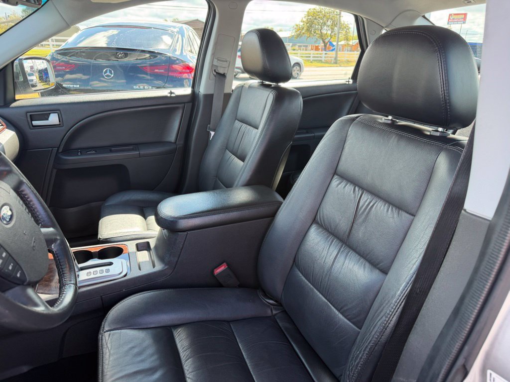 Used 2007 Ford Five Hundred Limited FWD image 11