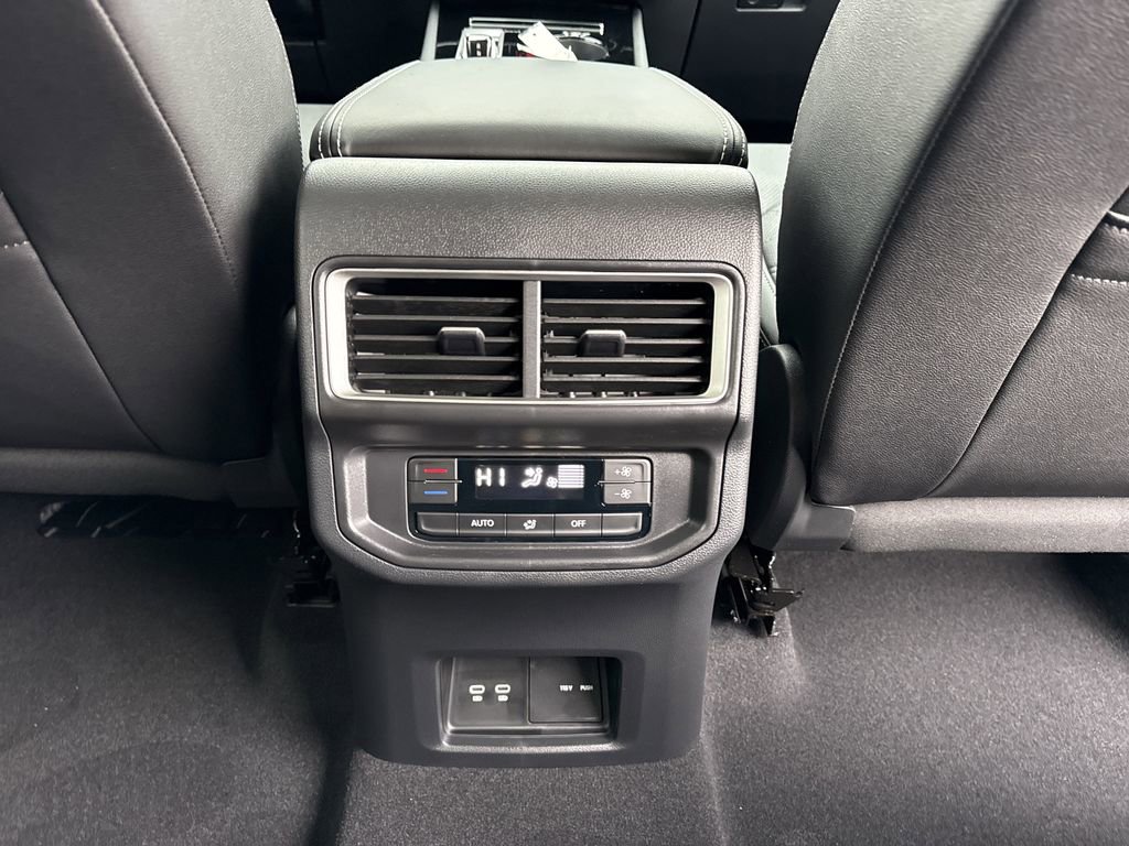 New 2026 Volkswagen Atlas SE image 25