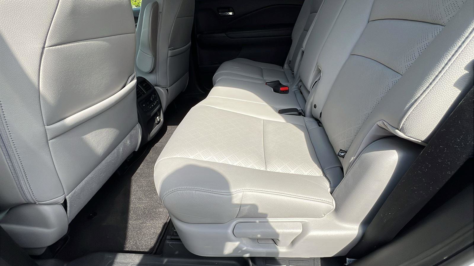 Used 2019 Honda Passport Elite image 17