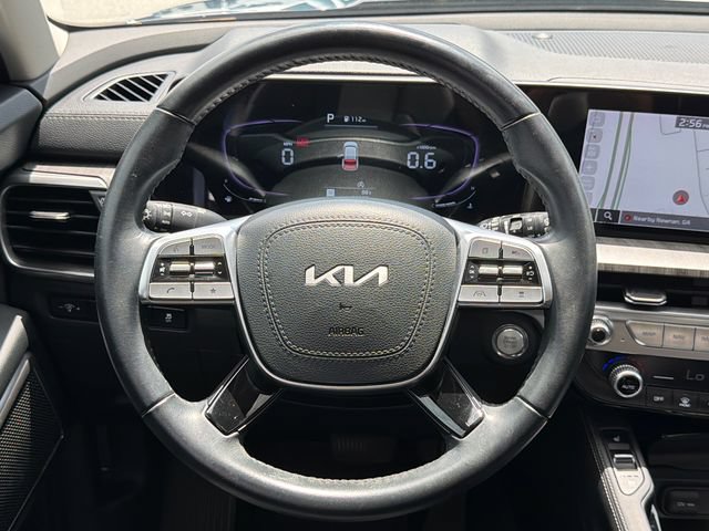 Used 2025 Kia Telluride EX w/ EX Captain's Chair Package FWD image 24