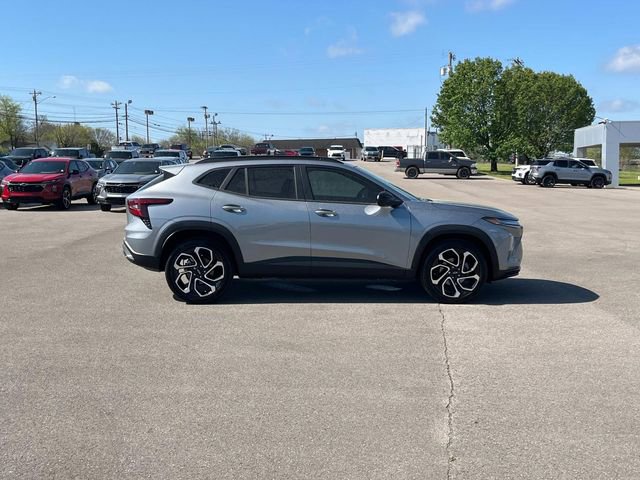 Certified 2026 Chevrolet Trax RS w/ Sunroof Package image 3