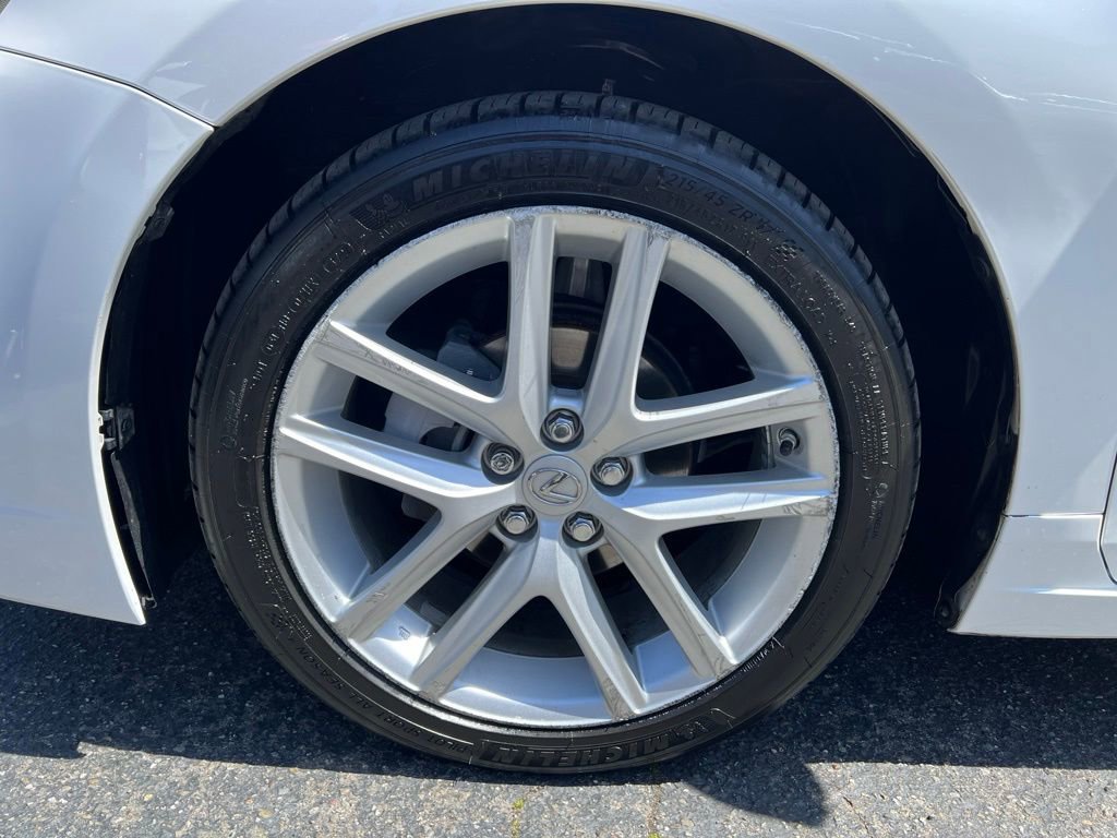 Used 2017 Lexus CT 200h w/ Accessory Package 2 image 9