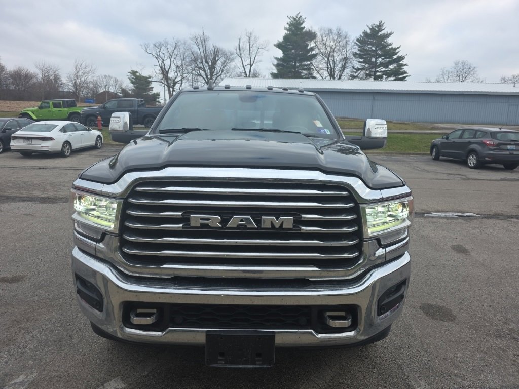 Used 2024 RAM 2500 Limited w/ Towing Technology Group image 2