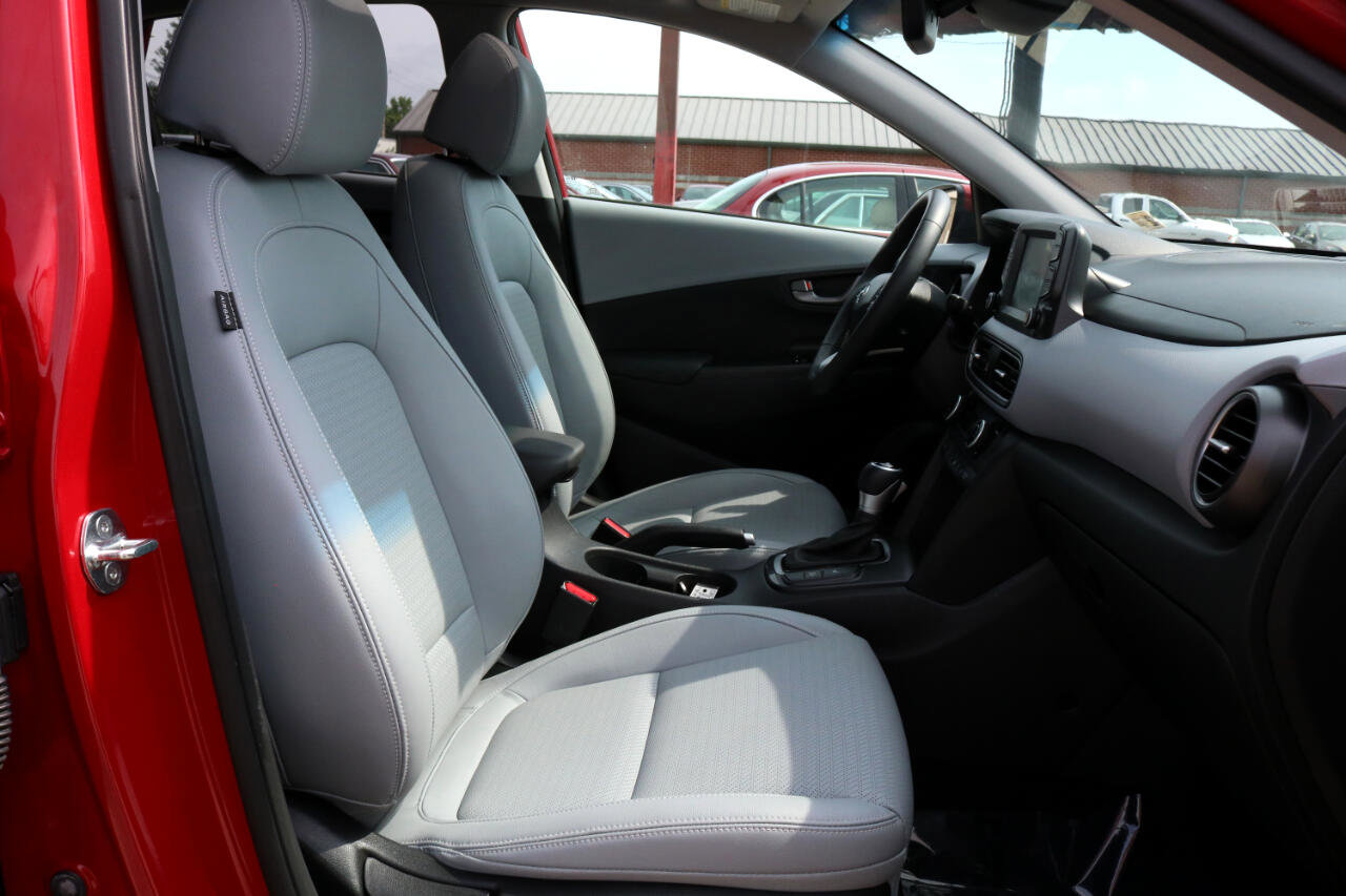 Used 2021 Hyundai Kona Limited w/ Winter Weather Package image 42