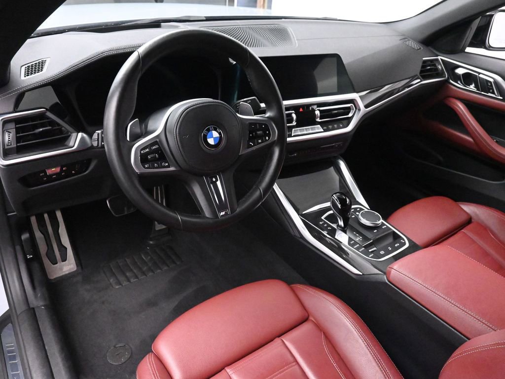 Used 2022 BMW 440i xDrive Convertible w/ Premium Package image 11
