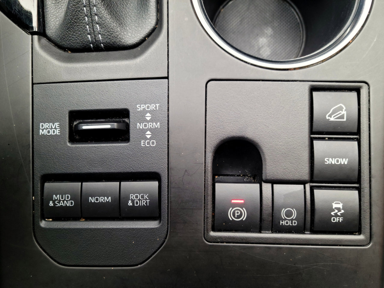 Used 2023 Toyota Highlander XLE image 14