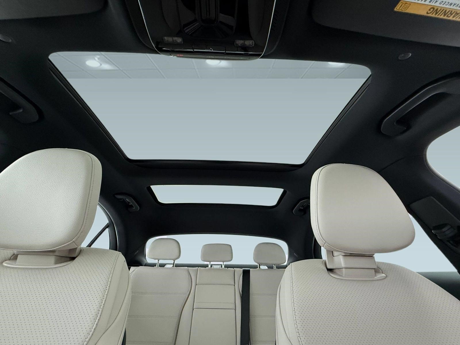 New 2026 Mercedes-Benz C 300 4MATIC Sedan image 21