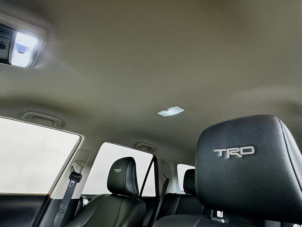 Used 2024 Toyota 4Runner TRD Sport w/ Technology Package RWD image 11