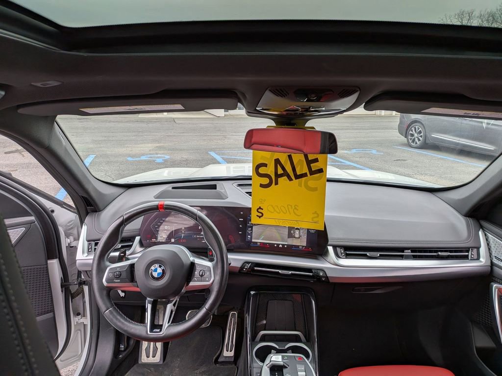 Used 2024 BMW X1 M35i w/ Premium Package image 17