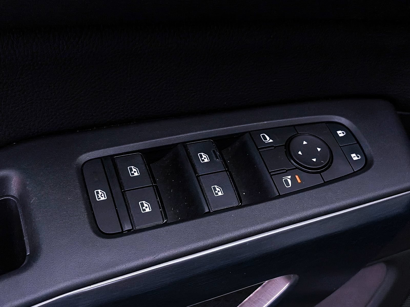 Used 2024 Nissan Pathfinder Rock Creek AWD/4WD image 16
