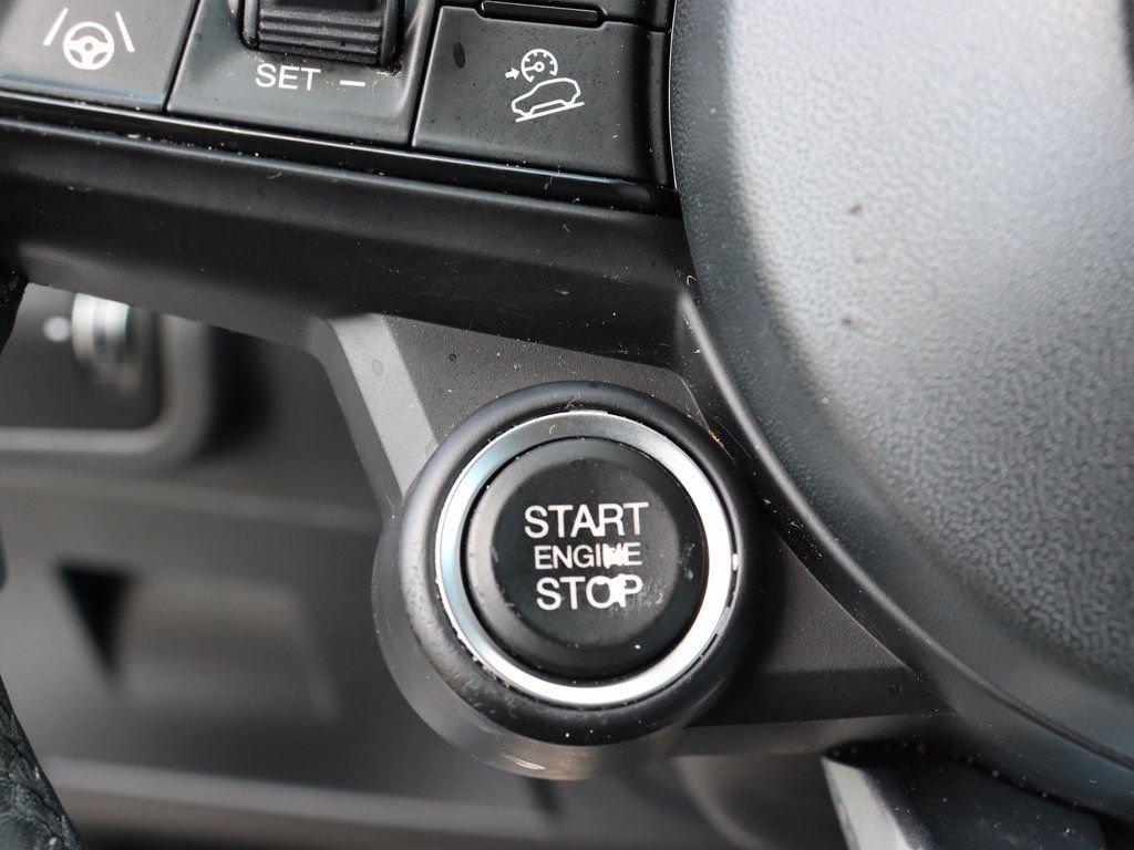 Used 2023 Alfa Romeo Stelvio Veloce image 40