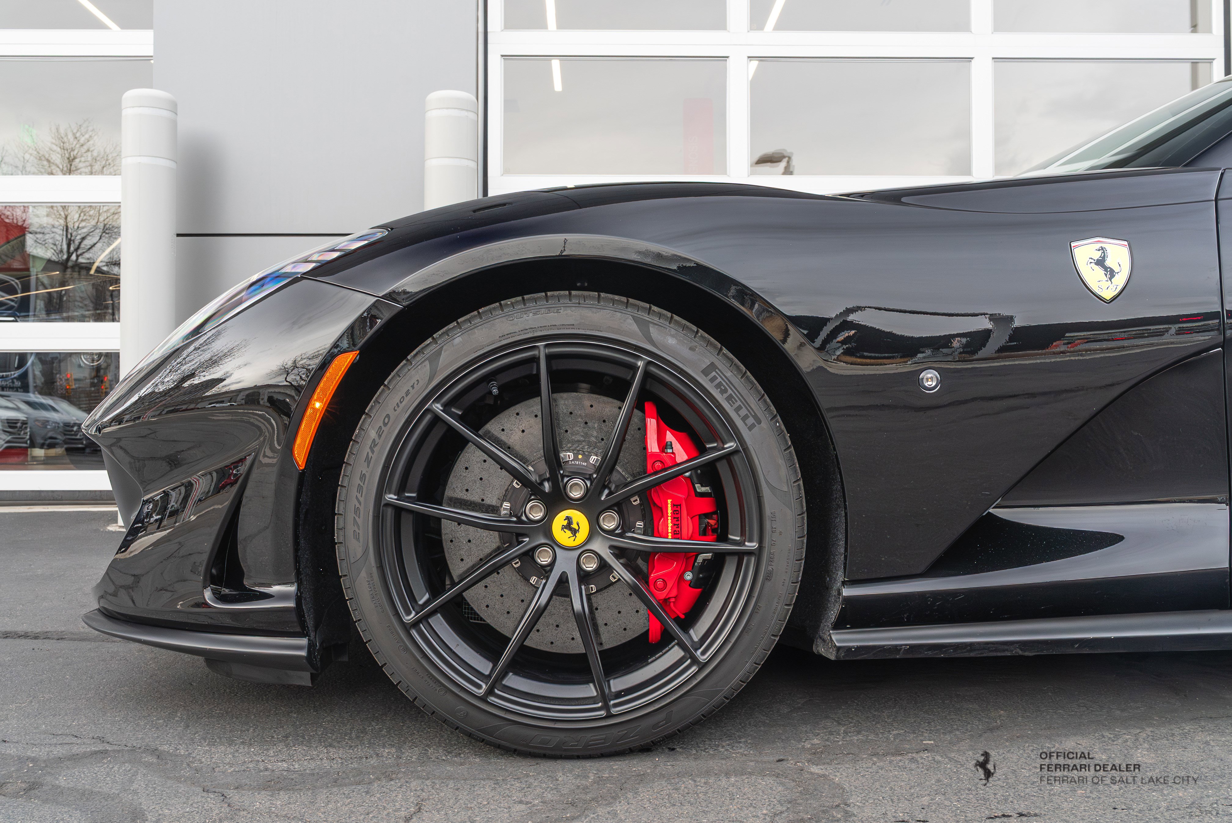 Used 2023 Ferrari 812 GTS image 4