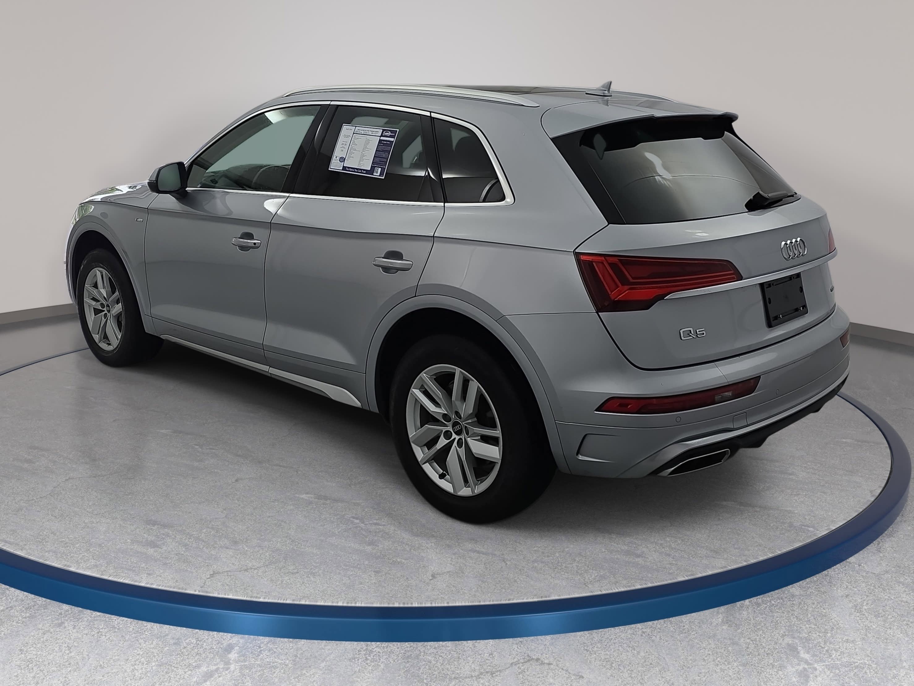 Used 2022 Audi Q5 2.0T Premium w/ Convenience Package AWD/4WD image 7