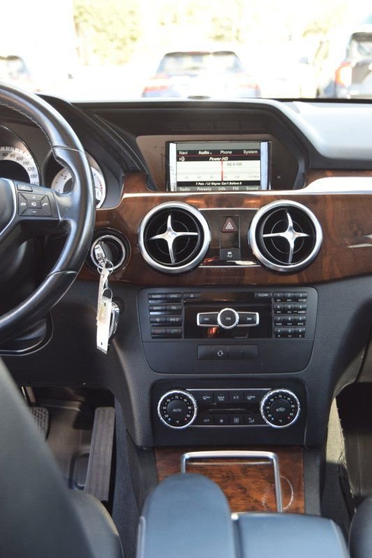 Used 2015 Mercedes-Benz GLK 250 BlueTEC 4MATIC image 22