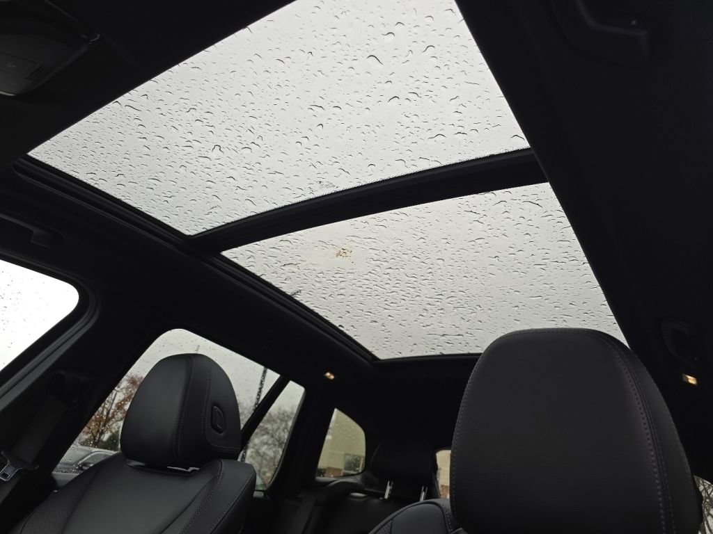 Used 2024 BMW X3 xDrive30i image 3