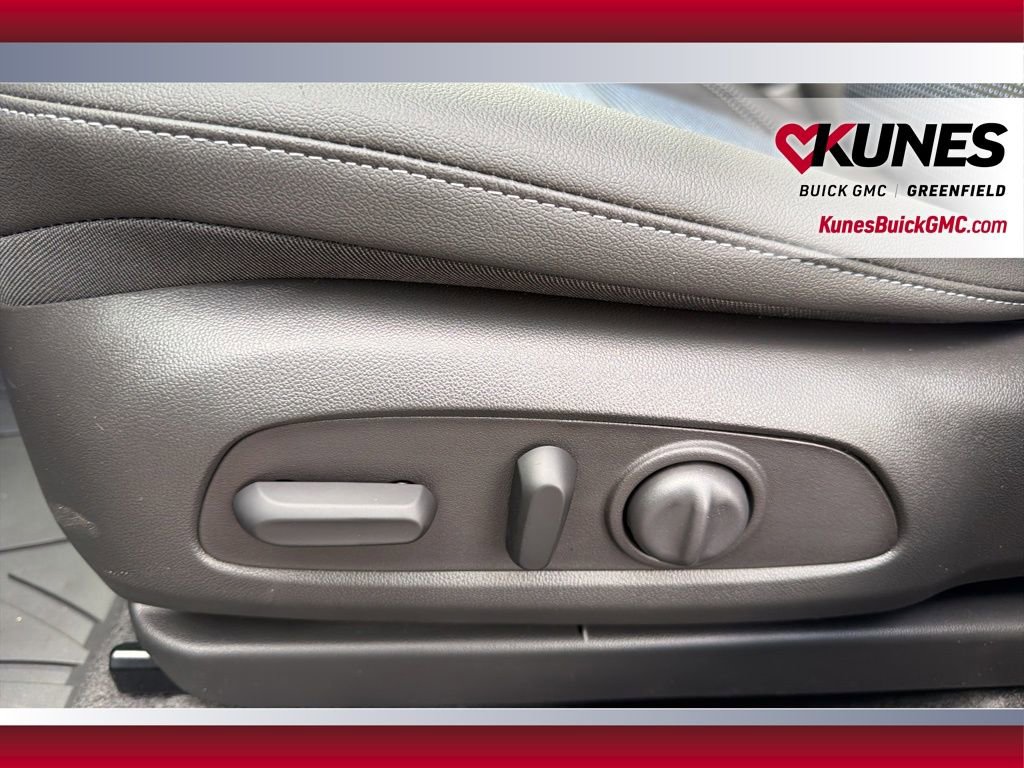 New 2026 Buick Envista Preferred image 39