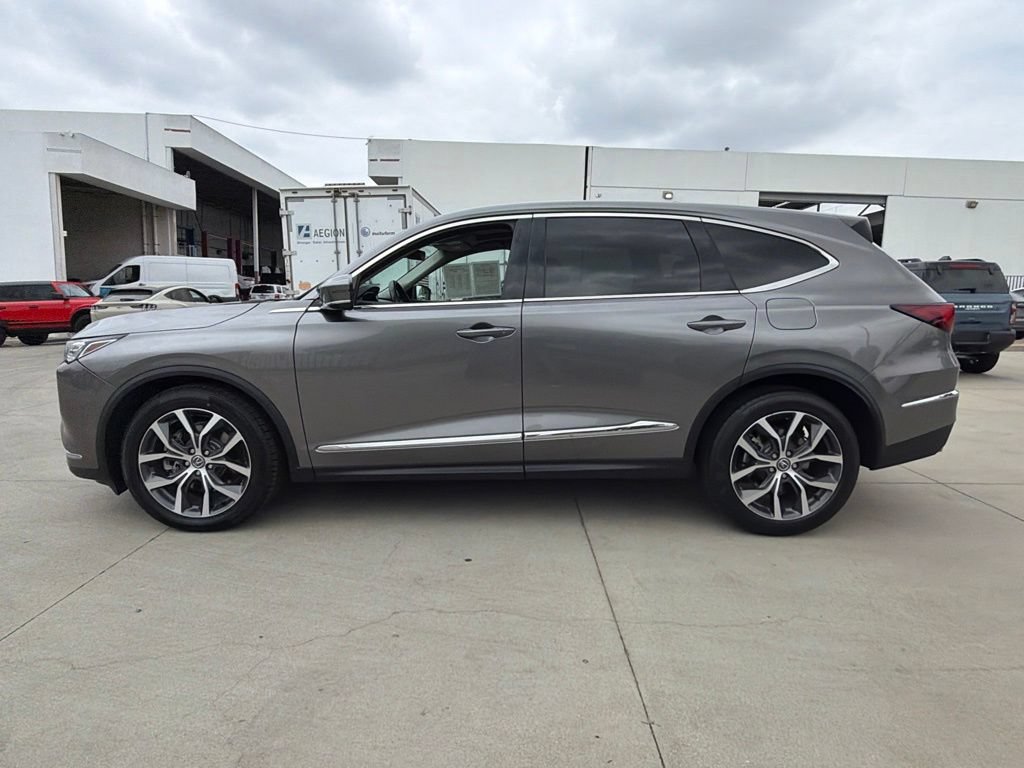 Used 2022 Acura MDX w/ Technology Package FWD image 12