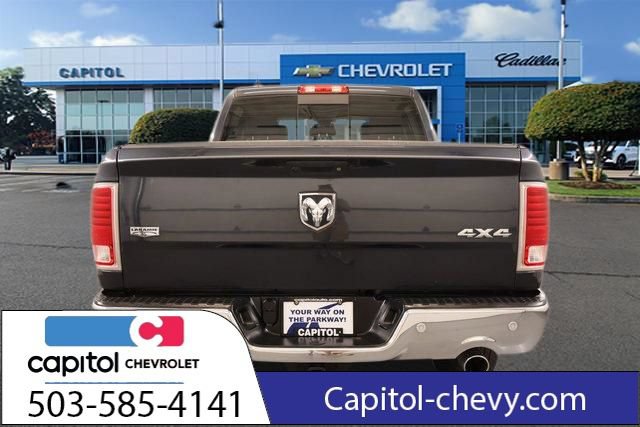 Used 2017 RAM 1500 Laramie w/ Convenience Group AWD/4WD image 4