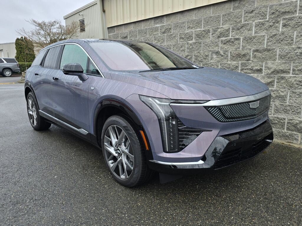 New 2026 Cadillac Optiq Luxury 2 image 10