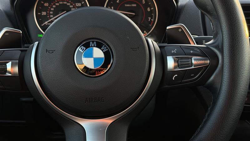 Used 2016 BMW M235i Coupe RWD image 31