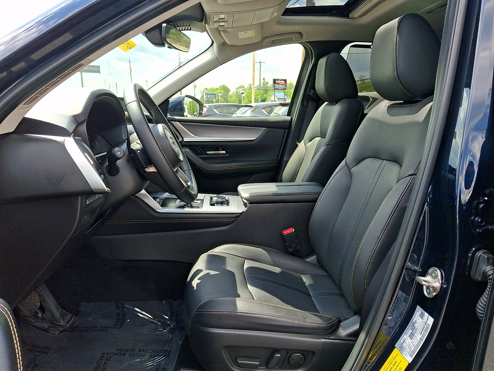 Certified 2024 MAZDA CX-90 3.3 Turbo w/ Preferred Package AWD/4WD image 15