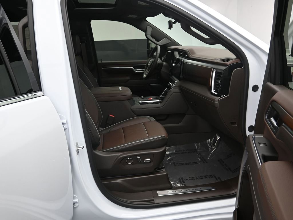 New 2026 GMC Sierra 3500 Denali w/ Technology Package image 27