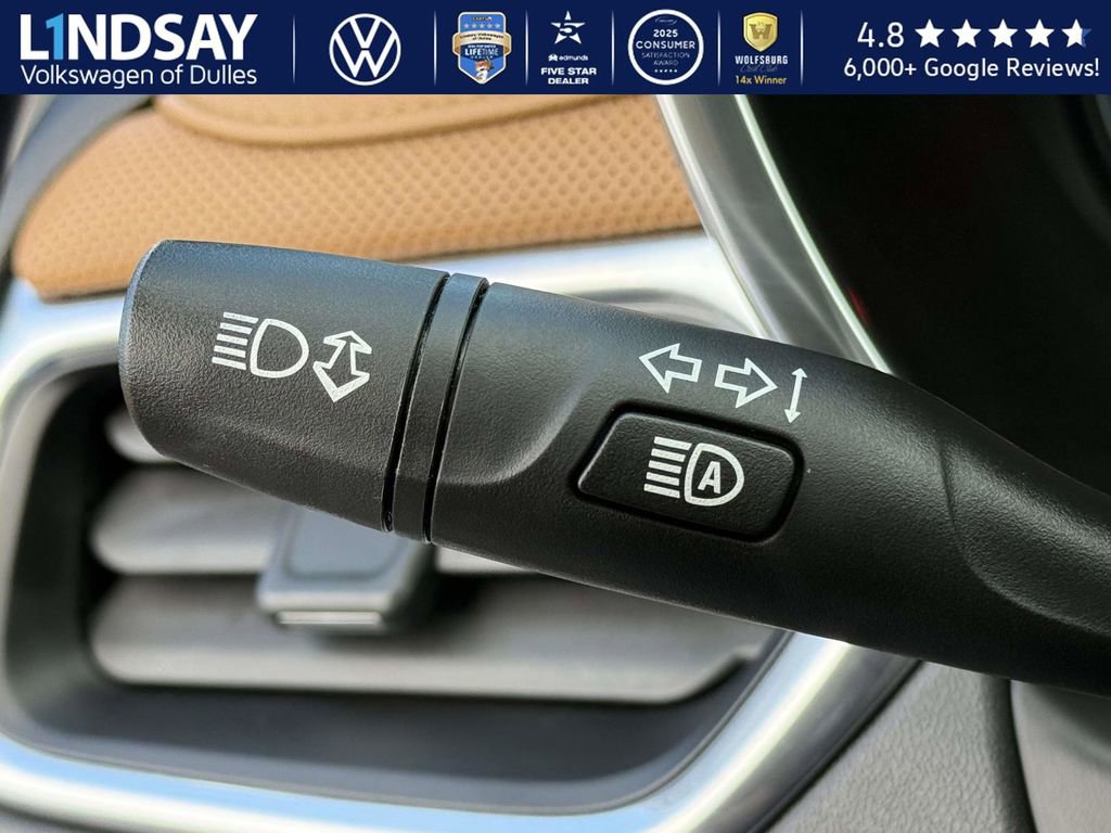 Used 2020 Chevrolet Equinox Premier image 22