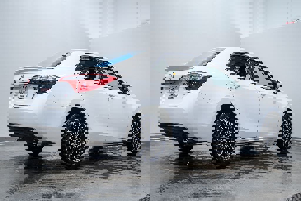 Used 2016 Toyota Corolla S image 7