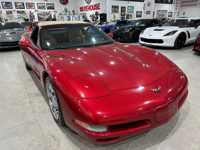 Used 2004 Chevrolet Corvette Convertible w/ Preferred Equipment Group image 4