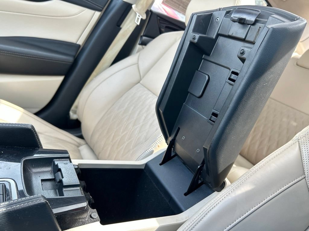 Used 2023 Nissan Maxima Platinum w/ Sport Mat Group FWD image 39