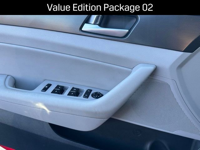 Used 2017 Hyundai Sonata Sport w/ Value Edition Package 02 image 13